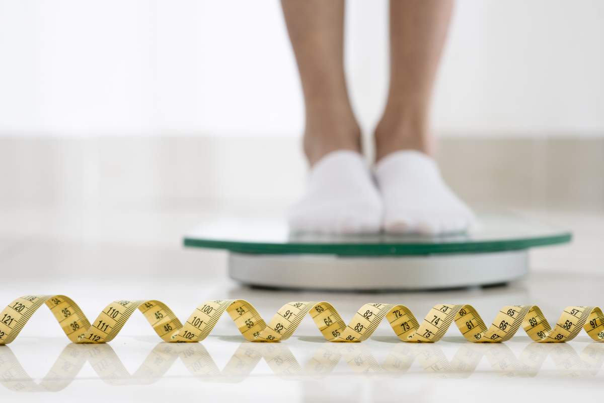 Personne sur une balance